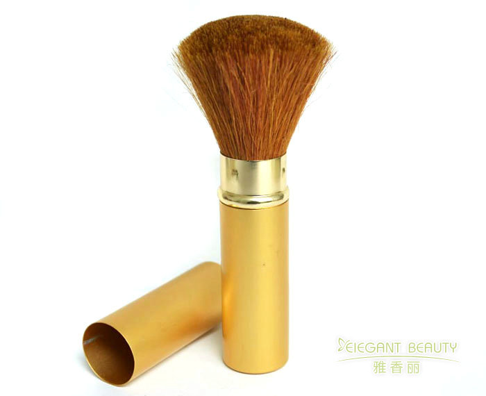 作為化妝刷生產廠家，你們如何確保每一把刷子的質量？